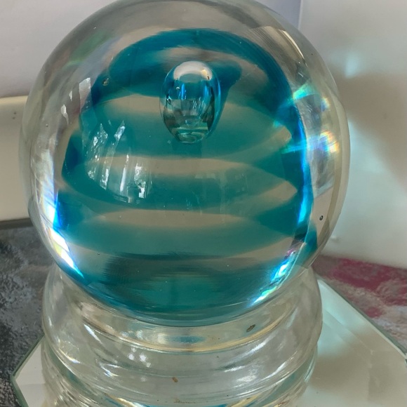 Art Glass “Swirl ‘Blue” Paperweight - Picture 4 of 10